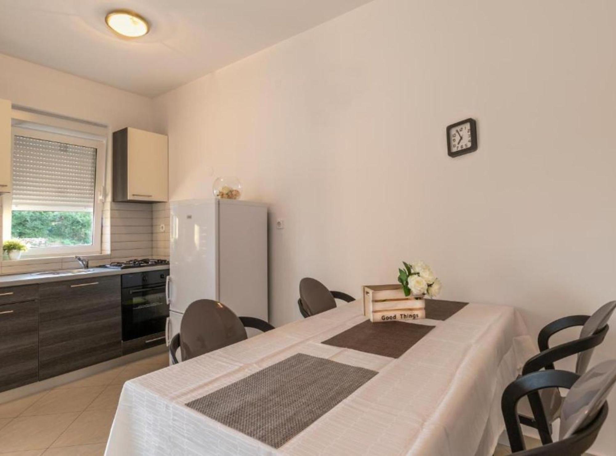 M & B Appartement Bibinje Buitenkant foto
