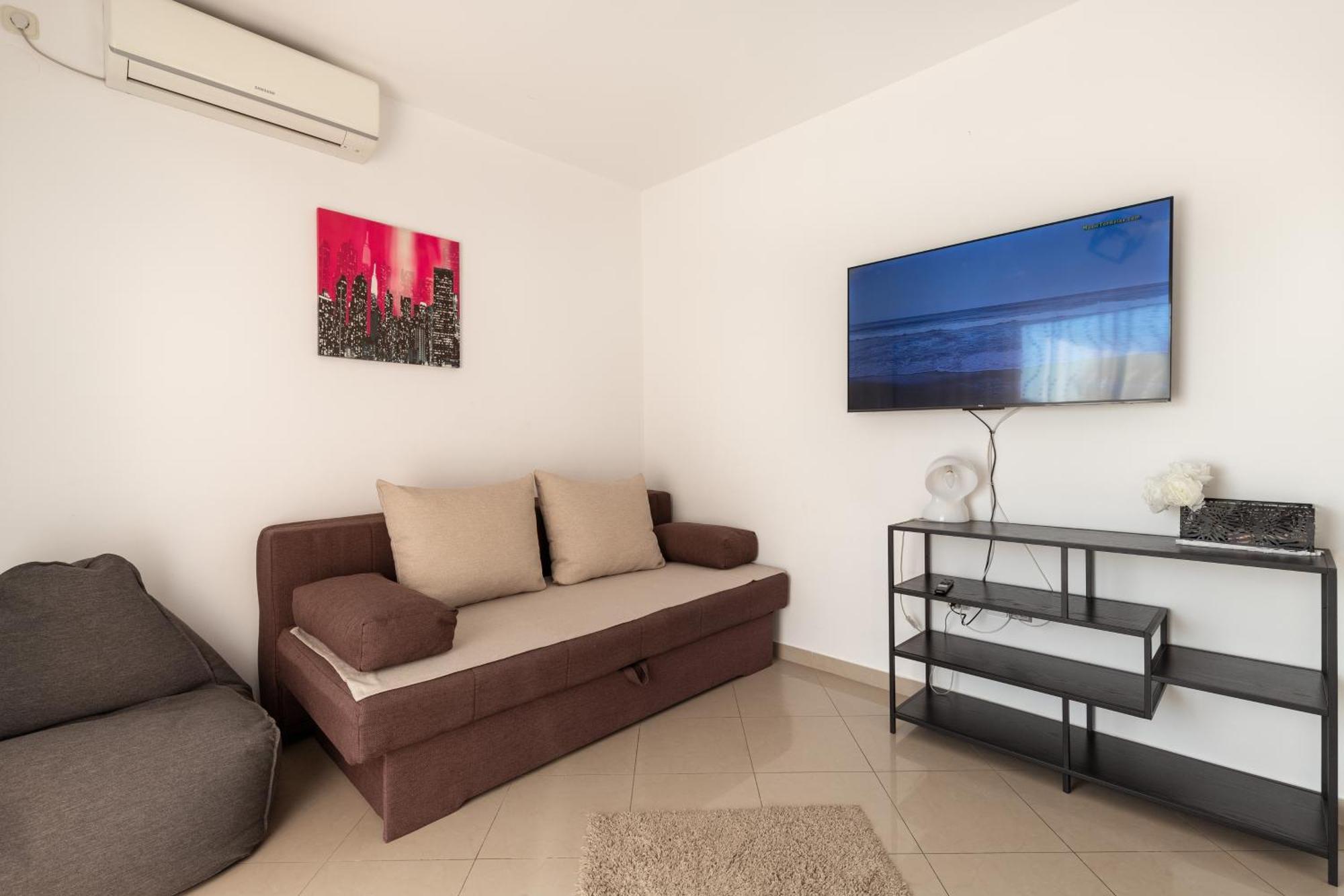 M & B Appartement Bibinje Buitenkant foto